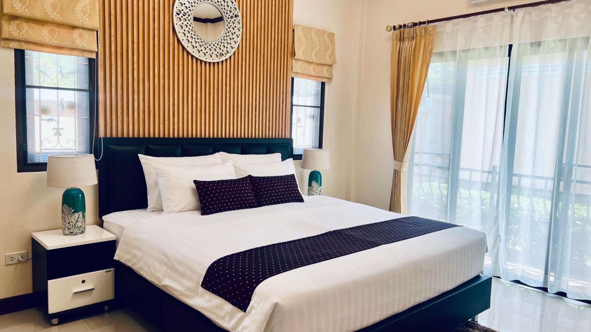 Malinee Villa Phuket Strand Bang Tao Exterior foto